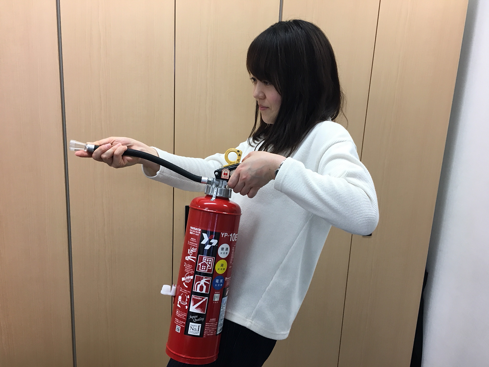 火事は2分が勝負！手遅れにならない為に覚えてほしい消火器の使い方 